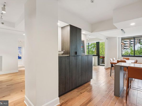 4550 N Park Avenue N 208, Chevy Chase MD 20815
