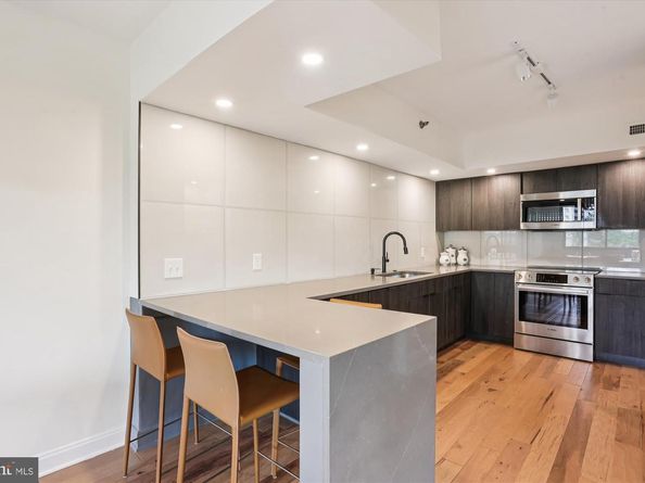 4550 N Park Avenue N 208, Chevy Chase MD 20815