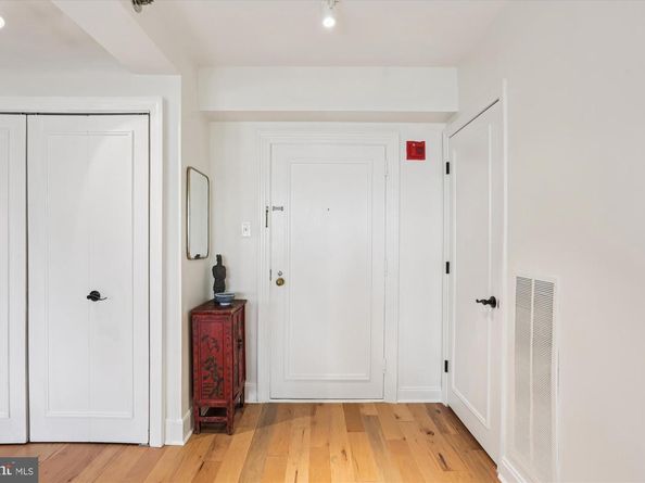 4550 N Park Avenue N 208, Chevy Chase MD 20815