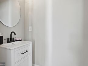 910 Westminster Street NW, Washington DC 20001