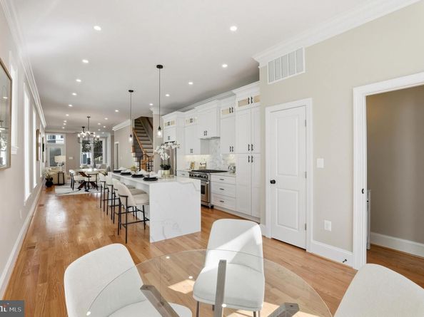 910 Westminster Street NW, Washington DC 20001