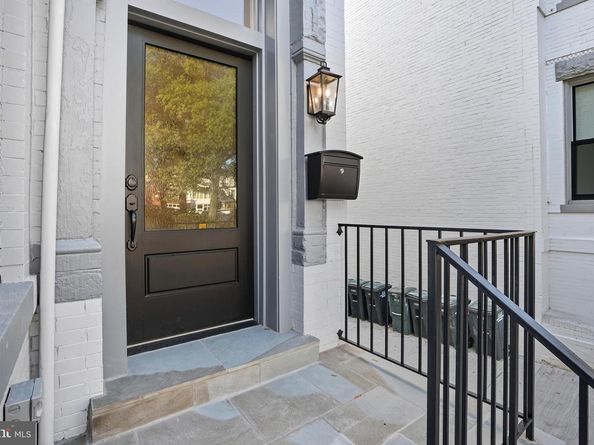 910 Westminster Street NW, Washington DC 20001