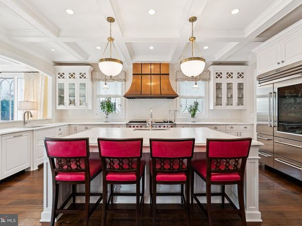 2600 12TH Street N, Arlington VA 22201