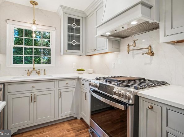 7508 Masonville Drive, Falls Church VA 22042