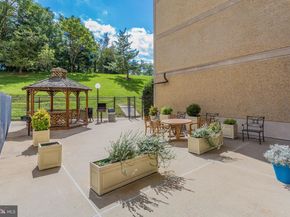 6300 Stevenson Avenue 311, Alexandria VA 22304