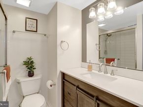 6300 Stevenson Avenue 311, Alexandria VA 22304