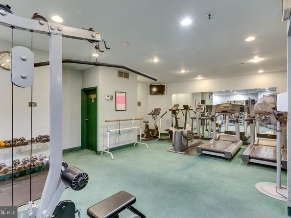 6300 Stevenson Avenue 311, Alexandria VA 22304