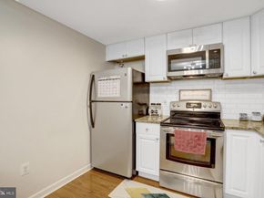 6300 Stevenson Avenue 311, Alexandria VA 22304