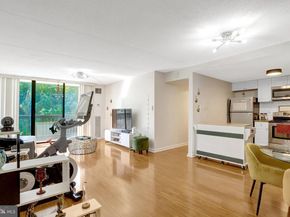 6300 Stevenson Avenue 311, Alexandria VA 22304