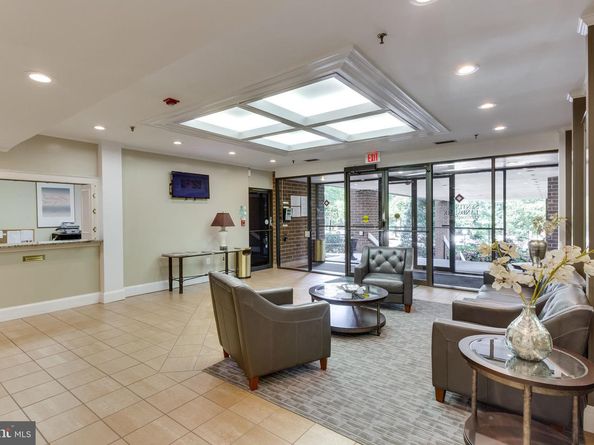 6300 Stevenson Avenue 311, Alexandria VA 22304