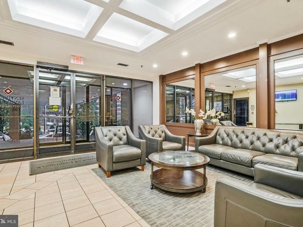 6300 Stevenson Avenue 311, Alexandria VA 22304