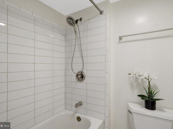 6300 Stevenson Avenue 311, Alexandria VA 22304