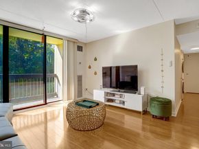 6300 Stevenson Avenue 311, Alexandria VA 22304