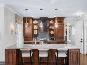 6020 Copely Lane, Mclean VA 22101