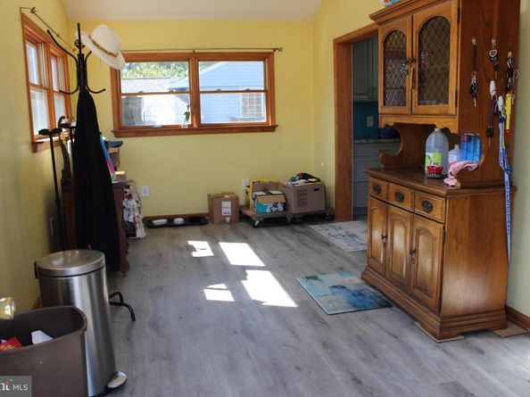 418 Florida Avenue, Herndon VA 20170