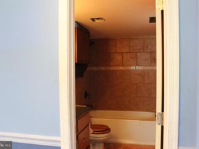 418 Florida Avenue, Herndon VA 20170