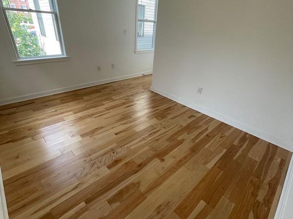 924 N 15TH Street, Philadelphia PA 19130