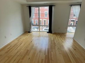 924 N 15TH Street, Philadelphia PA 19130