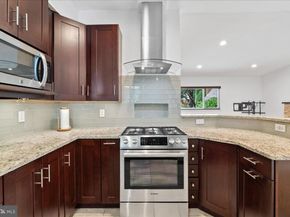 4600 Strathblane Place, Alexandria VA 22304