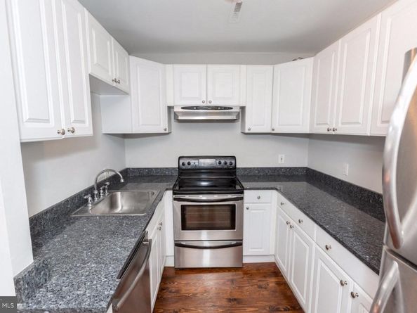 2619 South Street 5, Philadelphia PA 19146