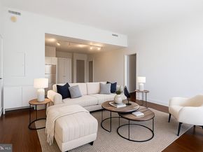 2619 South Street 5, Philadelphia PA 19146