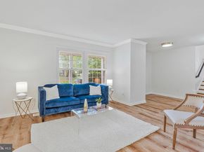 724 N Amelia St, Sterling VA 20164
