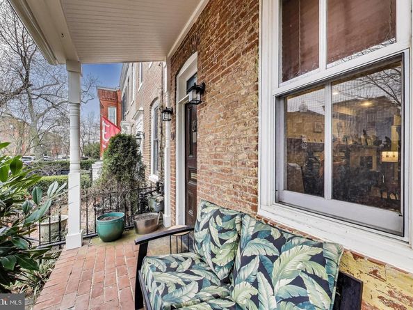 407 A Street NE, Washington DC 20002
