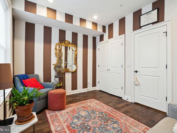1919 Brown Street 2, Philadelphia PA 19130