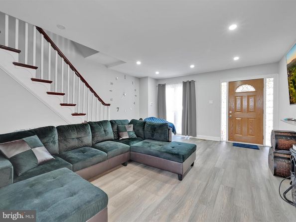 291 N Wycombe Avenue, Lansdowne PA 19050