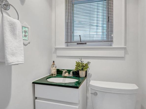 5120 Wilson Lane, Bethesda MD 20814