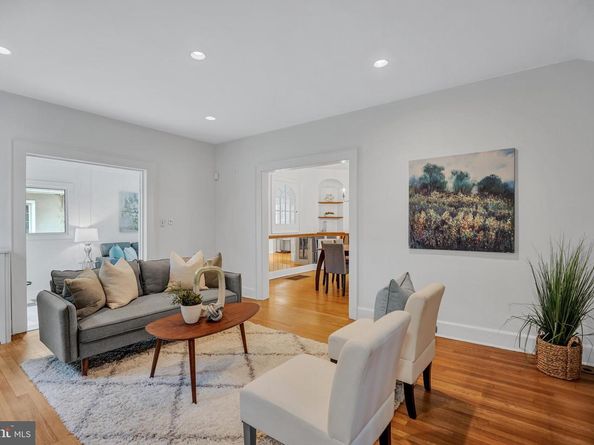 5120 Wilson Lane, Bethesda MD 20814