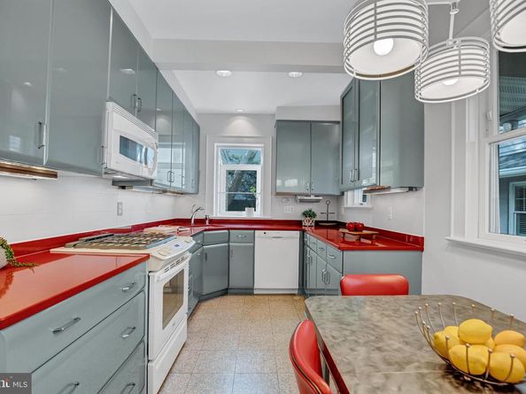 5120 Wilson Lane, Bethesda MD 20814