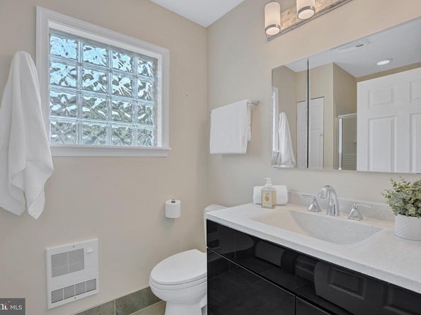 5120 Wilson Lane, Bethesda MD 20814