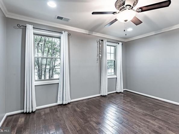 1413 E Abingdon Drive 1, Alexandria VA 22314