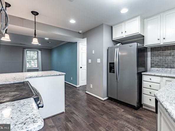 1413 E Abingdon Drive 1, Alexandria VA 22314
