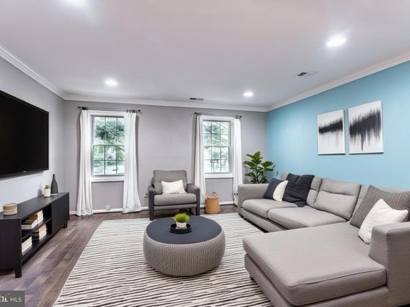 1413 E Abingdon Drive 1, Alexandria VA 22314