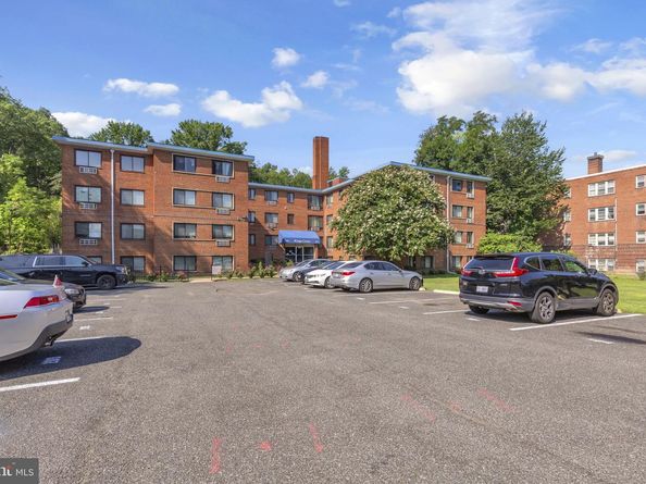 1907 Marion Barry Ave SE 303, Washington DC 20020