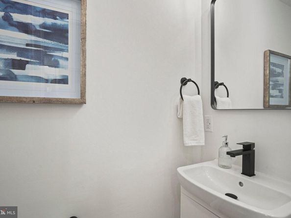 5220 5TH Street NW, Washington DC 20011