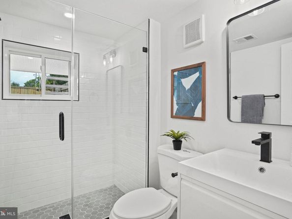 5220 5TH Street NW, Washington DC 20011