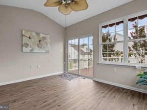 9 Blue Flax Lane, Langhorne PA 19047