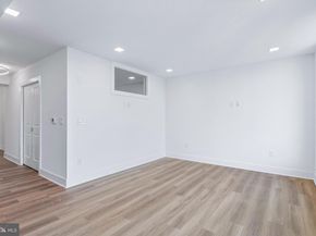 701 N Henry Street 204, Alexandria VA 22314