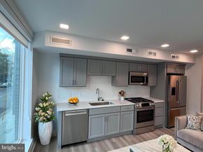 701 N Henry Street 204, Alexandria VA 22314