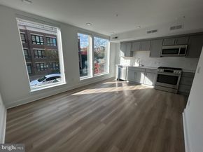 701 N Henry Street 204, Alexandria VA 22314