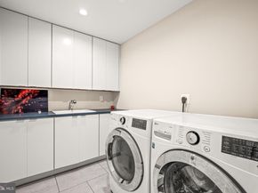 4594 Silverwood Street, Philadelphia PA 19127