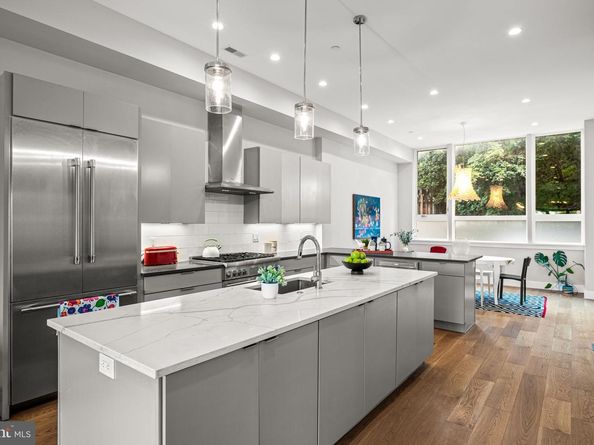 4594 Silverwood Street, Philadelphia PA 19127