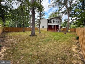 229 Applegate Drive, Sterling VA 20164