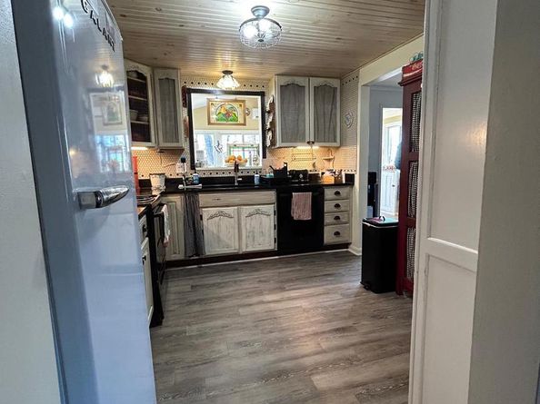 229 Applegate Drive, Sterling VA 20164