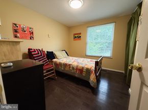 229 Applegate Drive, Sterling VA 20164