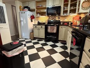 229 Applegate Drive, Sterling VA 20164