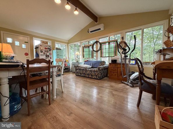 229 Applegate Drive, Sterling VA 20164